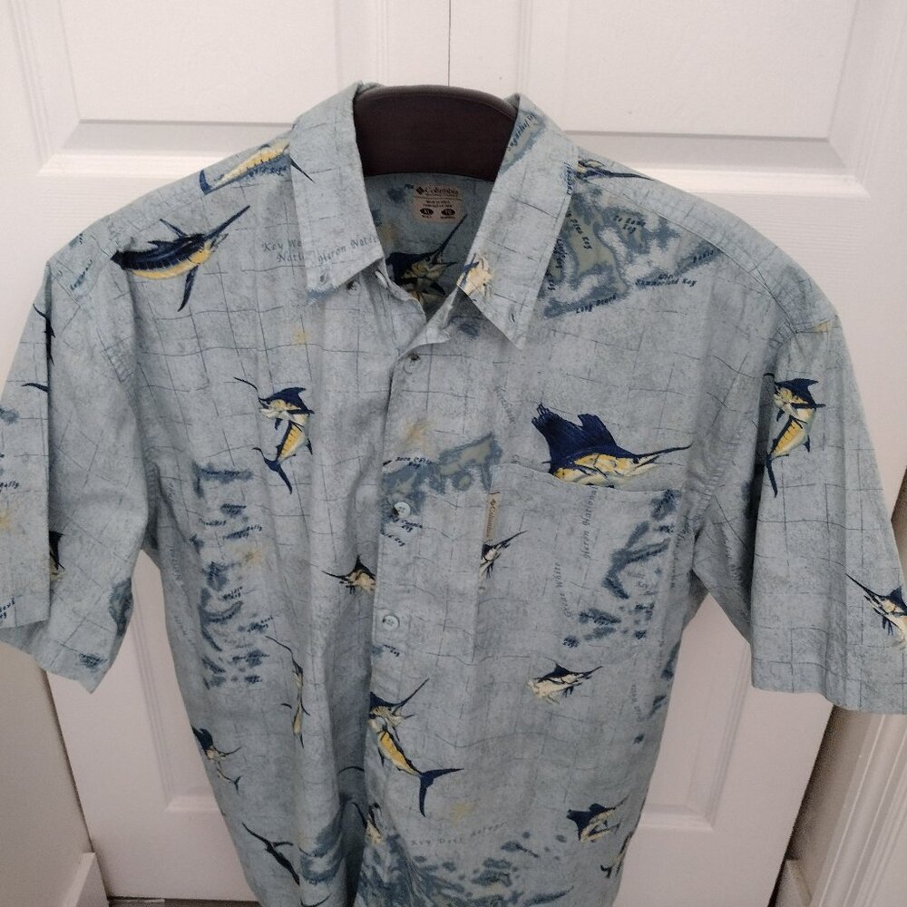 Columbia River Lodge Blue Marlin & Heron Fishing Shirt – Men’s Button-Up – NWOT - Picture 3 of 16